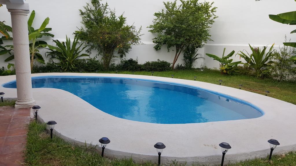 Suites Rosas كانكون المظهر الخارجي الصورة